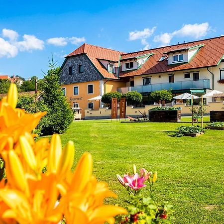 Gasthof Knappenwirt Mariahof Kültér fotó