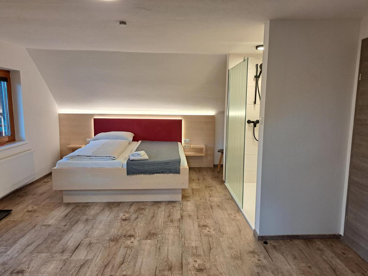 Gasthof Knappenwirt Mariahof Kültér fotó